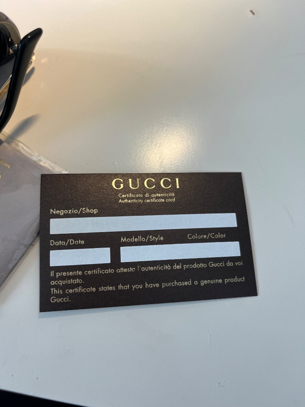 Gucci Sunglasses - Picture 8 of 8